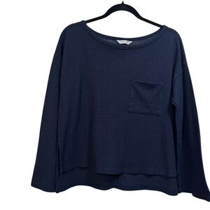 Tresics‎ Navy Long Sleeve Top